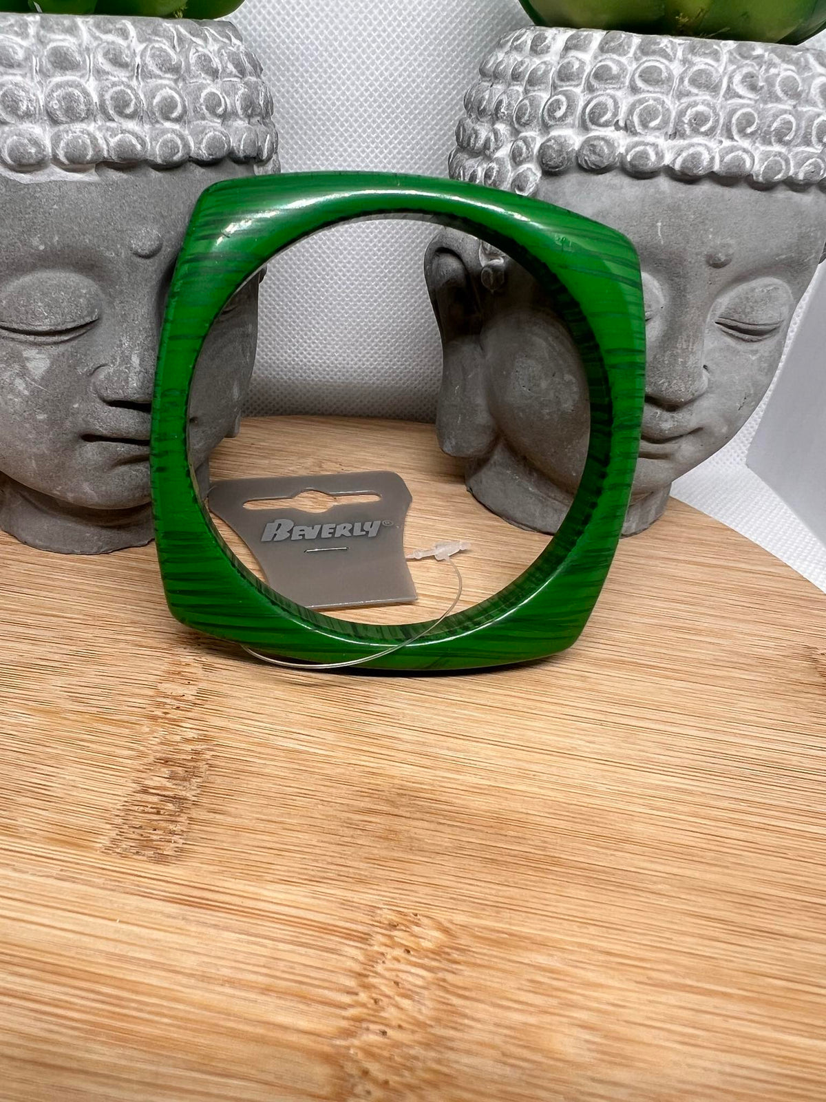 Bracelet jonc carré vert
