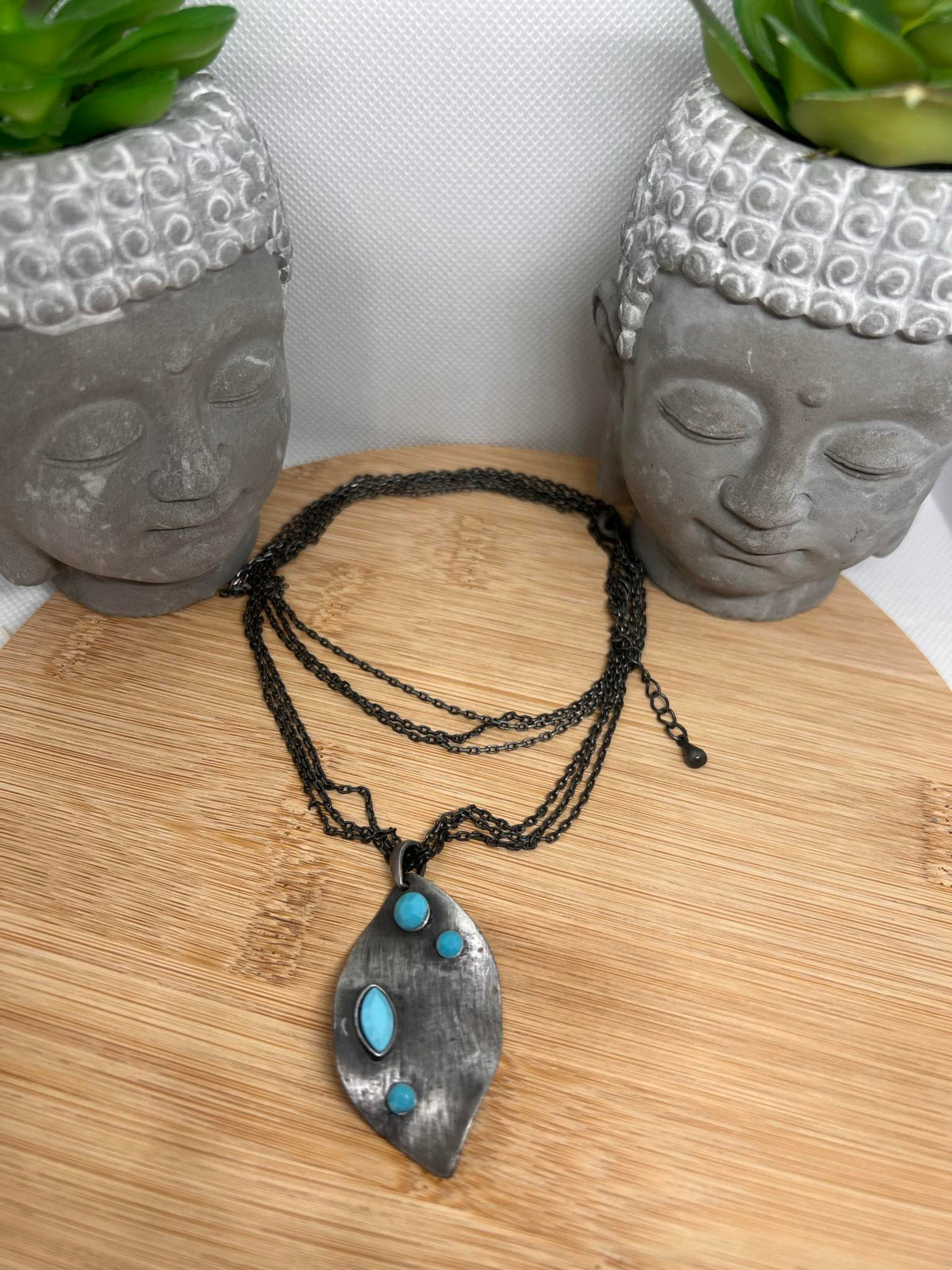 Collier (GR765)